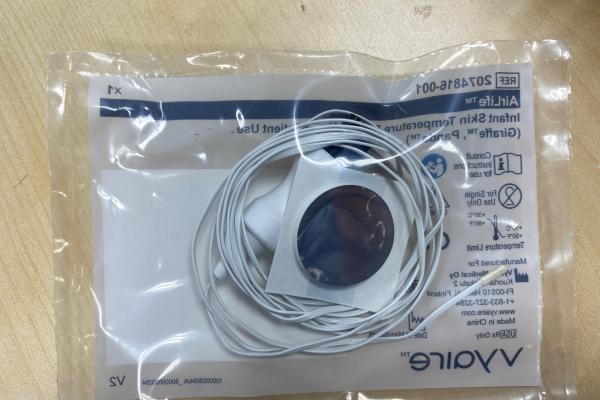2074816-001 Giraffe Infant skin temperature probe, disposable, CS/10 Old Part #6600-0873-700