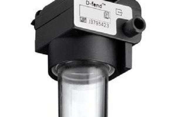 876446-HEL Water Trap D-Fend - Black - Package of 10